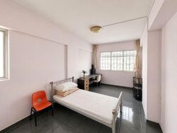 Blk 831 Jurong West Street 81 (Jurong West), HDB Executive #580696281